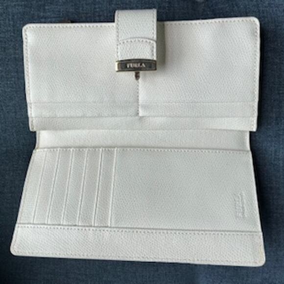 Furla Long Wallet - Women’s - Size 8x4 White - Picture 5 of 10